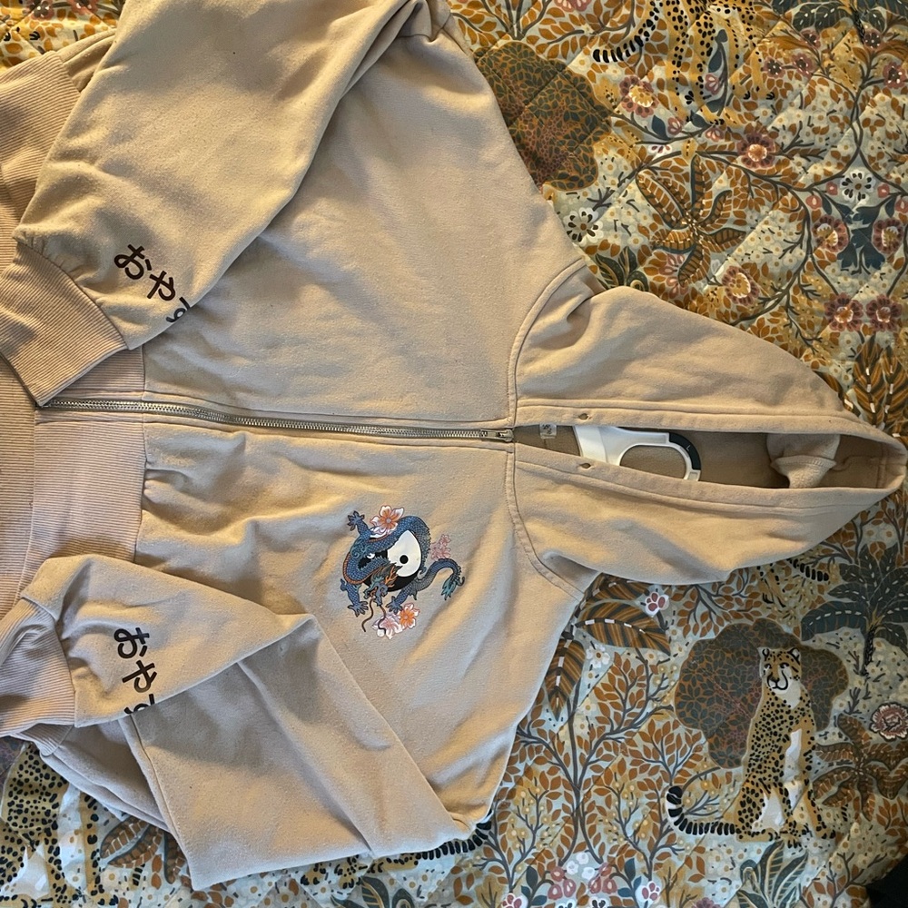 Tan Casual Jacket with Ribbed Cuffs and Crew Neckline